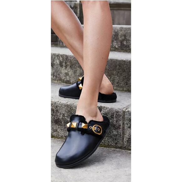 Valentino Garavani Roman Stud Shearling Mules in Black - Picture 4 of 15